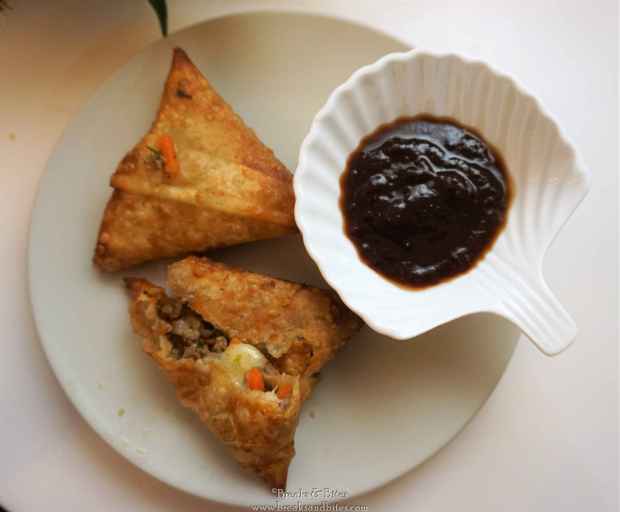 Qeema Samosas Inside