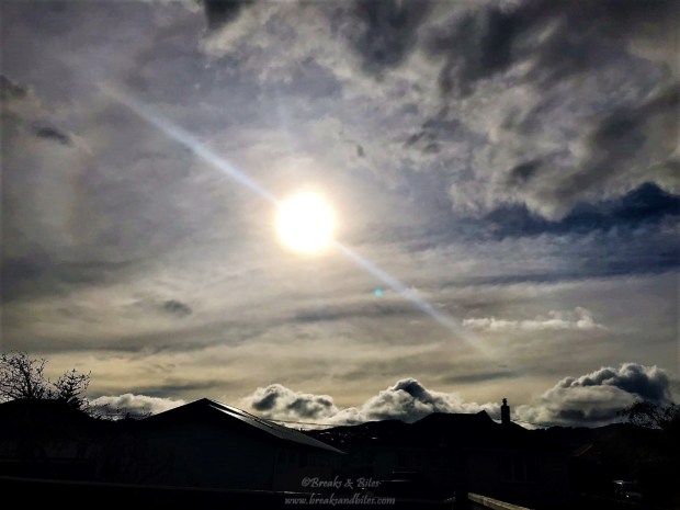 We rise by lifting others